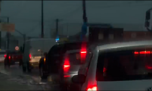 Granizo é registrado brevemente durante chuva intensa em diversos pontos de Tijucas