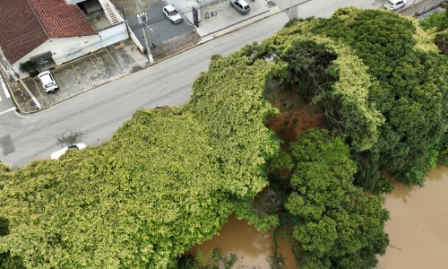 Canelinha decreta situação de emergência após fortes chuvas provocarem estragos no município