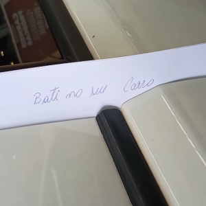 “BATI NO SEU CARRO” 💥 | Atitude após acidente chama atenção de motorista em Tijucas