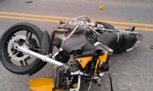 TRAGÉDIA | Motociclista morre após bater em dois carros na SC-108
