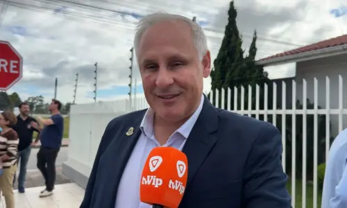 OBRAS ▶️ | Ordem de serviço autoriza pavimentação de ruas no Centro de Tijucas