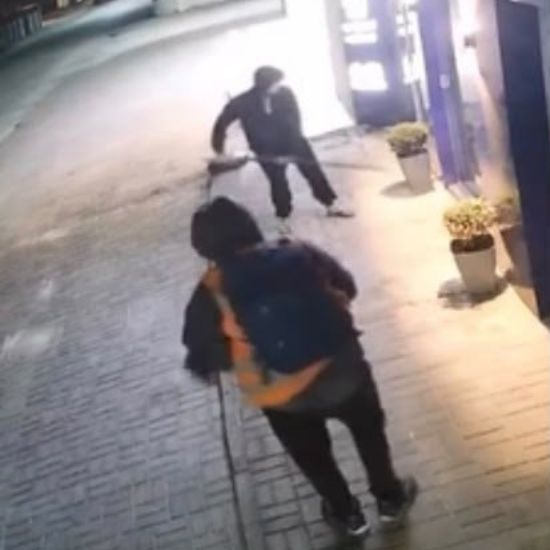 CELULARES ROUBADOS 📱 | Criminosos furtam loja em Bombinhas e depois tentam extorquir a proprietária