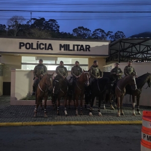 Operação da PM amplia patrulhamento em bairros estratégicos de Itapema