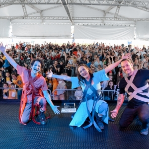 TEM FOTOS NO AR | Tiquequê reúne crianças e famílias em apresentação gratuita em Tijucas