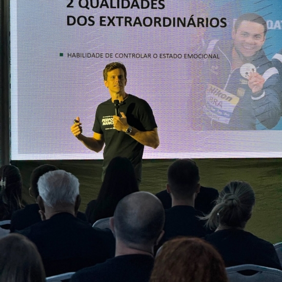 ÚLTIMOS INGRESSOS 🎟️ | Palestra de César Cielo em Tijucas está perto de esgotar
