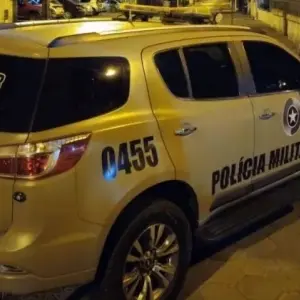 Fugitivo é encontrado escondido em mecânica após ação de inteligência de Bombinhas