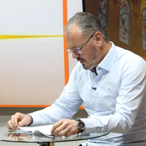 Padre Elizandro Scarsi conduz inspirador momento de fé e bênção nesta quinta-feira, 09 de outubro