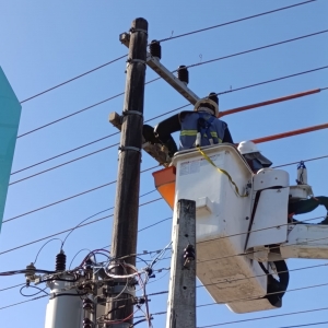 ENERGIA ▶️ | Mutirão reforça rede elétrica para a temporada de verão