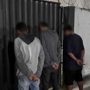 Três menores são apreendidos após furto de autopropelido no centro de Balneário Camboriú