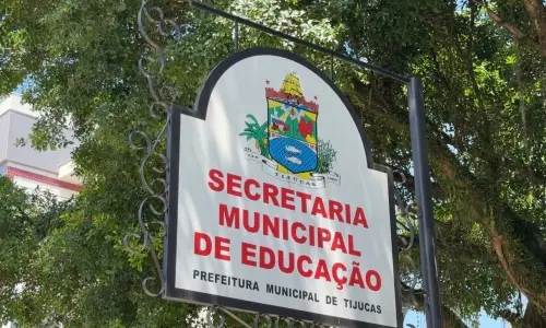 EDUCAÇÃO ▶️ | Concurso público de Tijucas oferece 250 vagas imediatas na Educação
