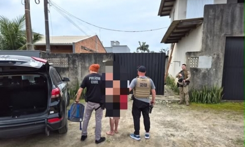 Mesmo em liberdade monitorada, suspeito é preso após voltar a furtar comércios em Bombinhas