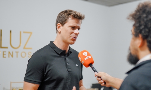 MOTIVAÇÃO ▶️ | César Cielo compartilha lições de superação em palestra em Tijucas