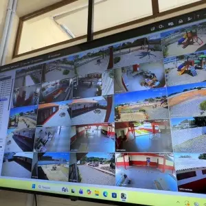 SEGURANÇA ▶️ | Secretaria de Educação de Tijucas passa a contar com central de monitoramento das escolas