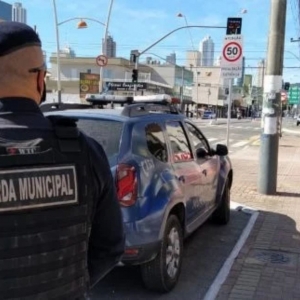 Jovem denuncia agressão e diz ter sido impedida de sair de casa com o filho em Itapema