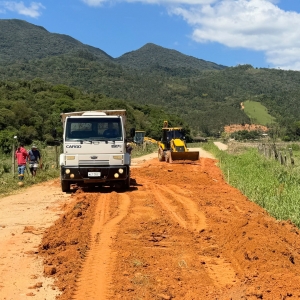 Rua de Canelinha tem interdição prevista para obras de levantamento e macadamização