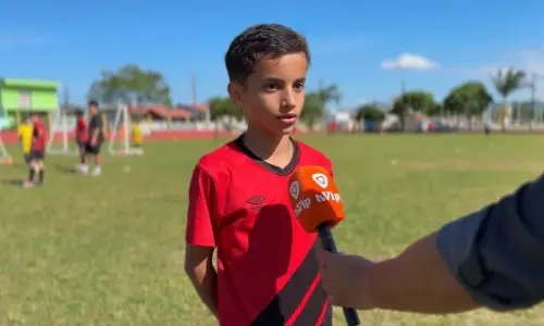 FUTEBOL ▶️ | Jovem atleta de Tijucas se prepara para disputar torneio nos Estados Unidos