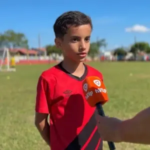 FUTEBOL ▶️ | Jovem atleta de Tijucas se prepara para disputar torneio nos Estados Unidos