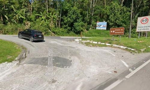 Obras de pavimentação alteram acesso à Praia do Estaleiro pela BR-101 nesta madrugada