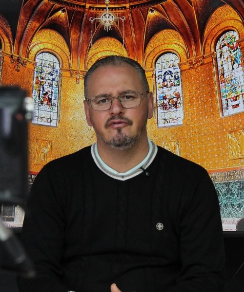 Padre Elizandro traz mensagem de fé no programa de hoje