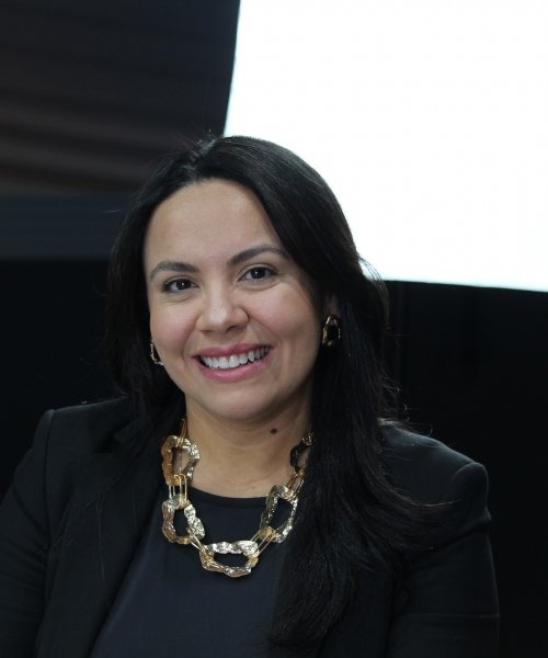 Cirurgiã-dentista relembra o que despertou seu interesse pela profissão e os caminhos que percorreu até aqui
