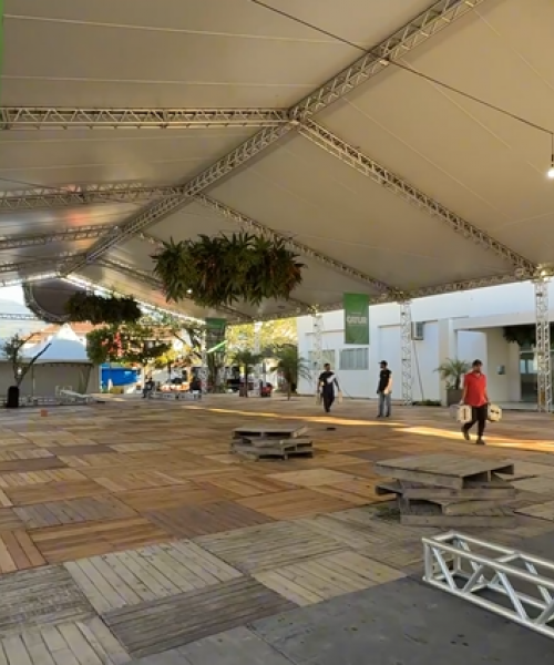 Montagem da 3ª Expo Agro Turismo movimenta Canelinha
