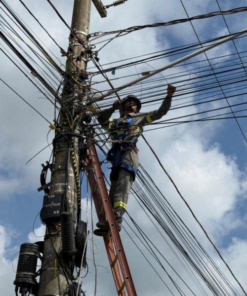 Município inicia operação em rede elétrica