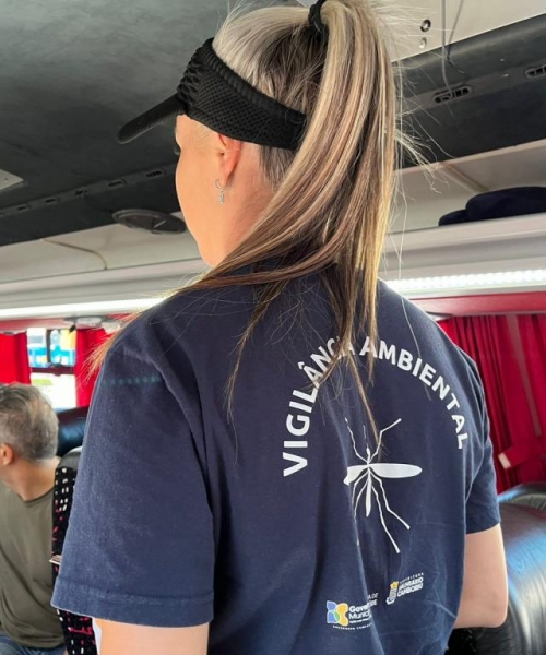 Turistas recebem orientações de combate à dengue