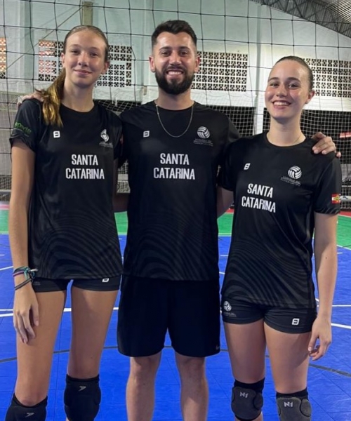 Volei de Nova Trento é destaque em seletiva