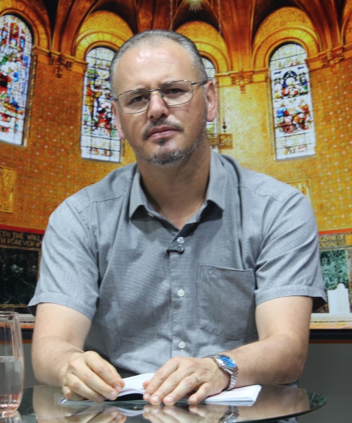  Mensagens de fé e oração com Padre Elizandro para sua terça-feira, 17 de fevereiro