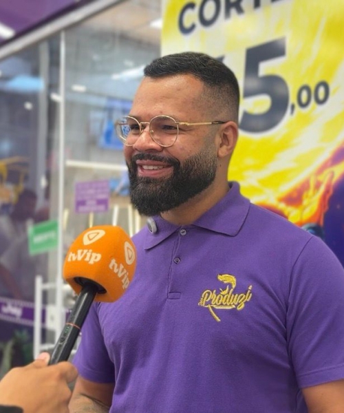 Barbearia de Itapema realiza ação de inclusão e autoestima