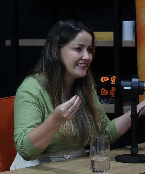 Podcast VIP recebe Alessandra De Liz, referência em fotografia sensível e parte do Clube Mulheres por Mulheres
