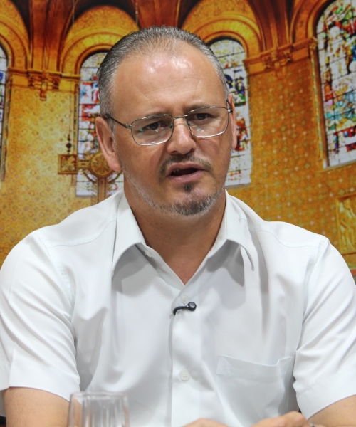 Padre Elizandro Scarsi traz palavra de esperança nesta segunda-feira, 06 de março