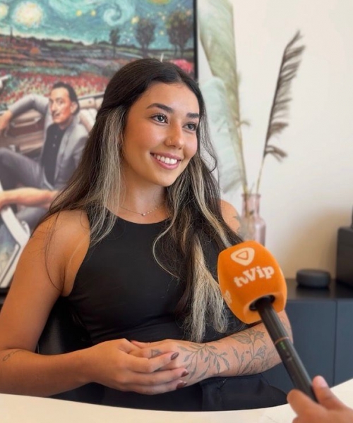 Expressão artística vai do papel à pele com tatuagem e desenho