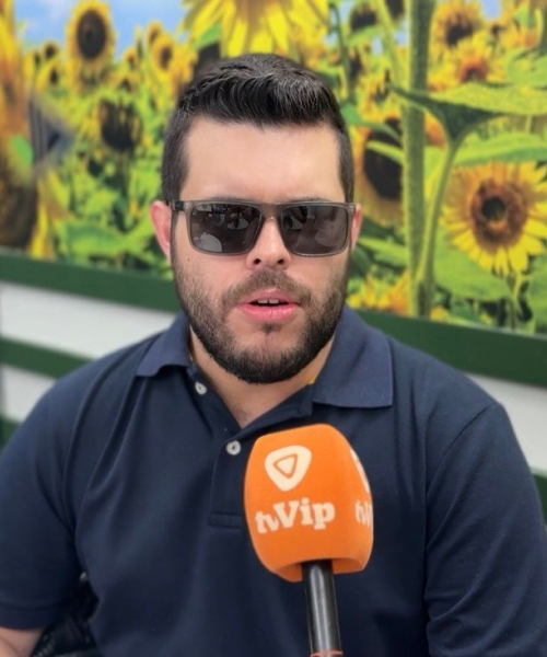 Talento sem barreiras: comentarista cego se destaca em Tijucas