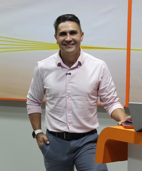 Notícias na hora do almoço; assista Jornal Vip desta terça-feira; 21 de abril