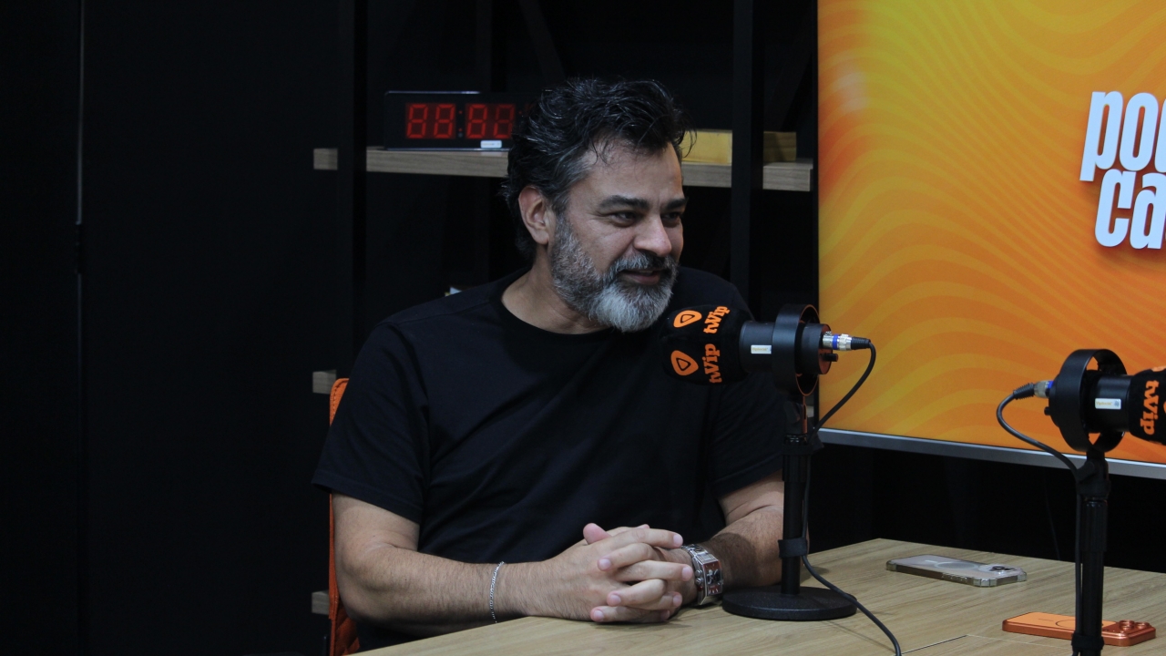 Pastor Charles compartilha trajetória de fé e ministério no Podcast VIP