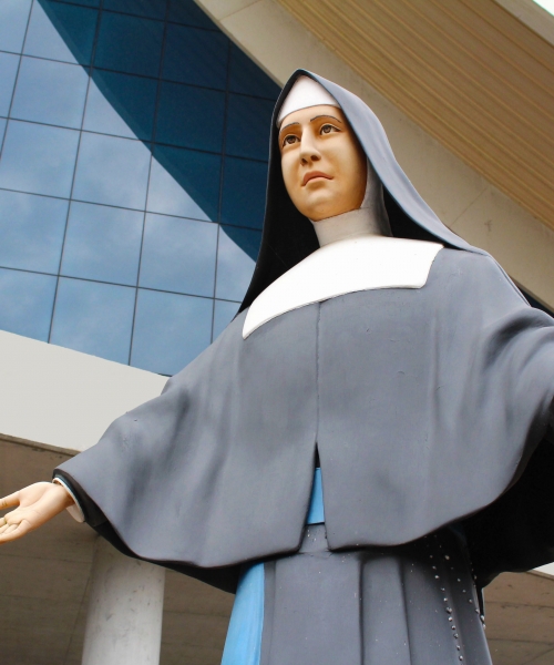 Legado de fé e solidariedade seguem vivos nos fiéis de Santa Paulina 