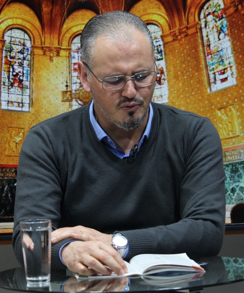 Padre Elizandro Scarsi encerra a semana com bênçãos e mensagem de esperança nesta sexta-feira, 29 de Maio