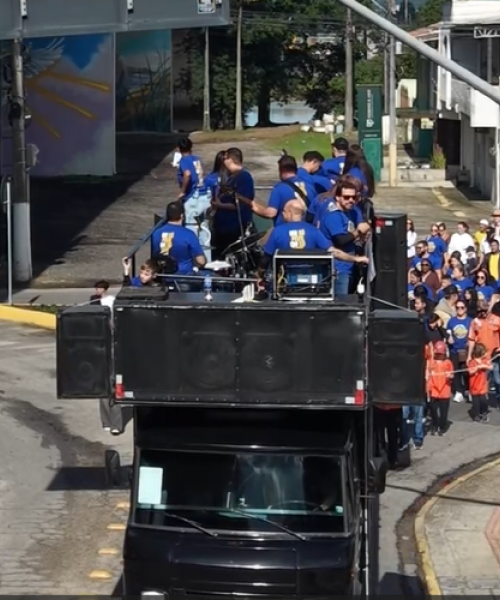 Marcha para Jesus reúne centenas de fiéis em tijucas