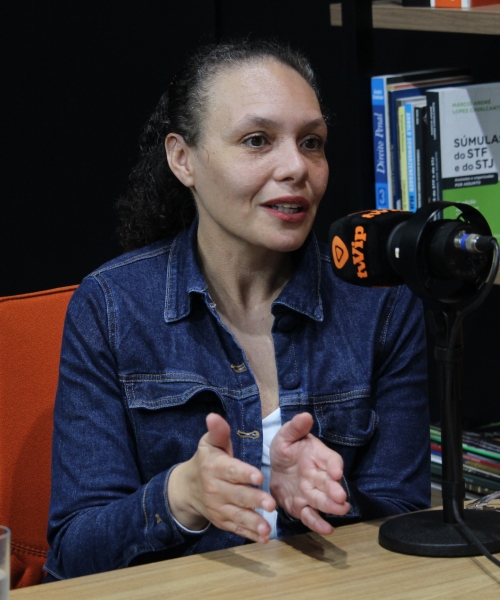 No Podcast VIP  Fabrícia relata como encontrou uma nova família durante o tratamento
