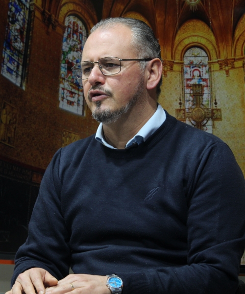 Padre Elizandro Scarsi encerra a semana com bênçãos e mensagem de esperança nesta sexta-feira, 03 de julho