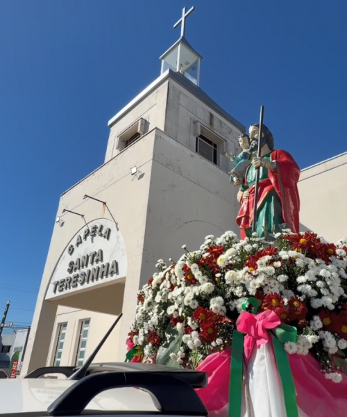 Festa de São Cristóvão reúne centenas de motoristas