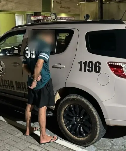 Suspeito de tráfico com mandado em aberto é preso em Tijucas
