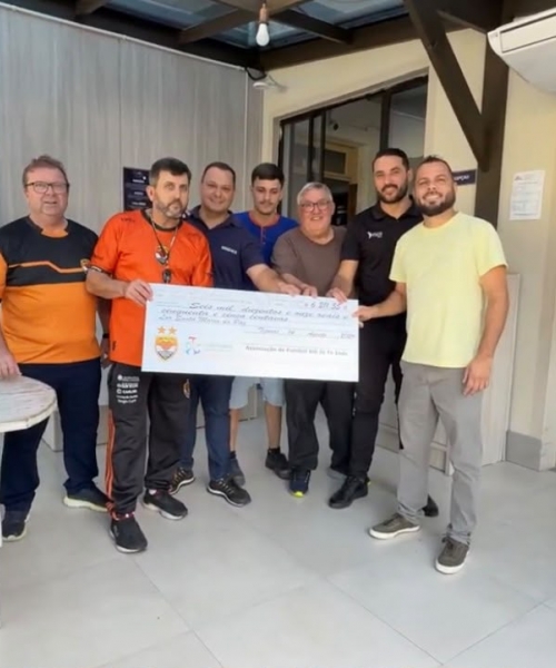 Doações de jogo beneficente são entregues ao Lar Santa Maria da Paz