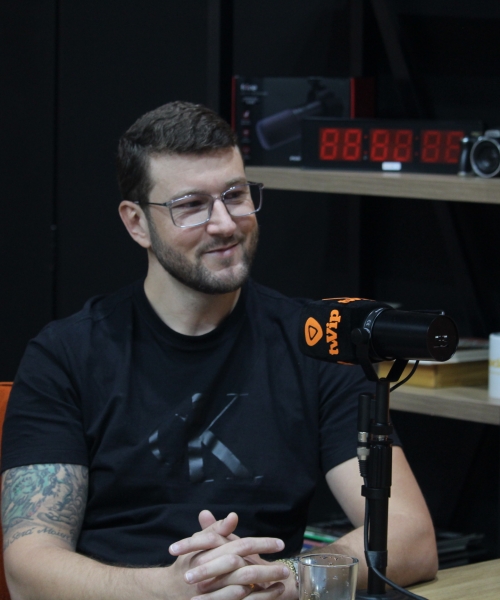 PODCAST VIP | Dr. Felipe Dalbosco destaca como o sorriso pode transformar vidas